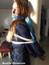 Photo of Liz Rainbow in bondage.