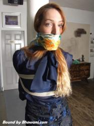 Photo of Liz Rainbow in bondage.