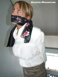 Photo of Wendy Jayne in bondage.