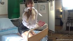 Photo of LilMissyUK in bondage.